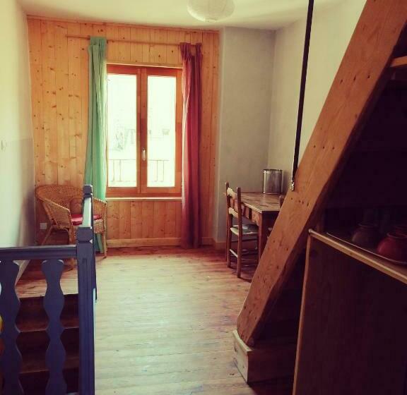 민박 File Dans Ta Chambre !