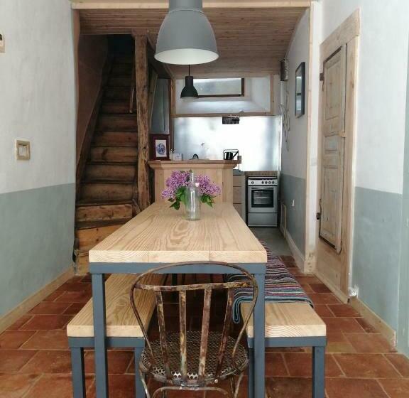 민박 File Dans Ta Chambre !