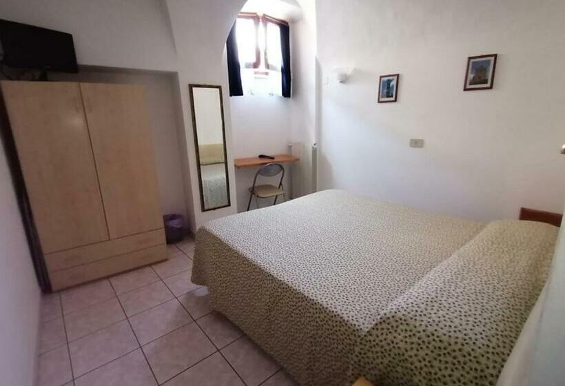 פנסיון Camere La Torre