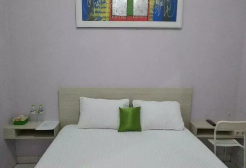 Pensión De  Green Cibubur