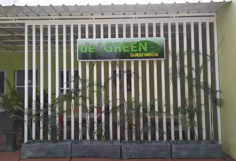Pensión De  Green Cibubur