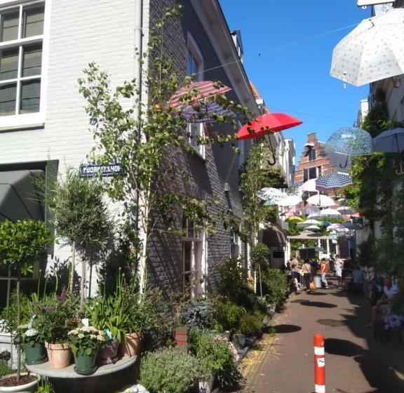 住宿加早餐 Maizon Middelburg