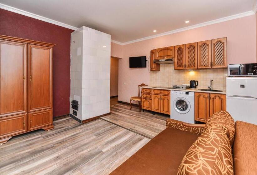 پانسیون Villa Victoria