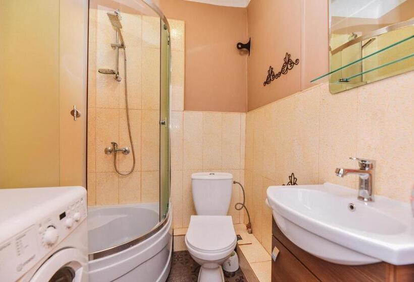 پانسیون Villa Victoria