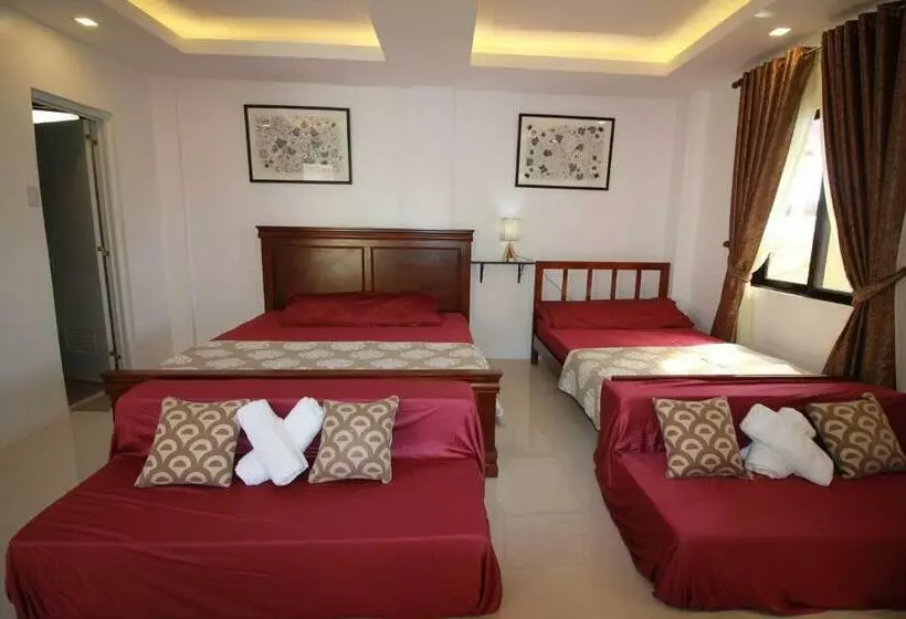 Auberge Melronz Inn