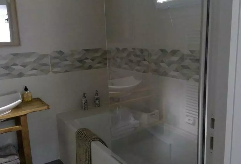 Chambres D Hôtes Nature Et Bois Bed And Breakfast
