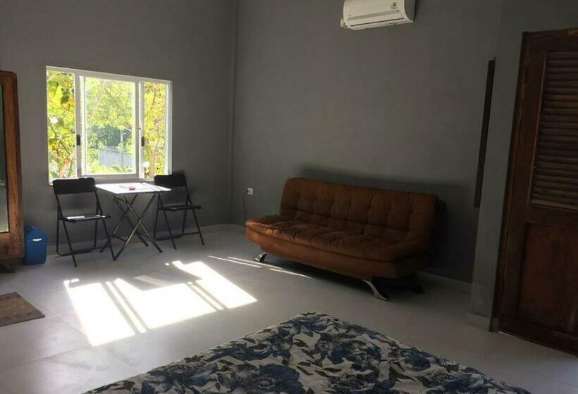 膳宿费 Kayu Tua Villa