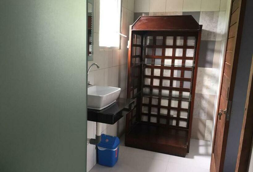 膳宿费 Kayu Tua Villa