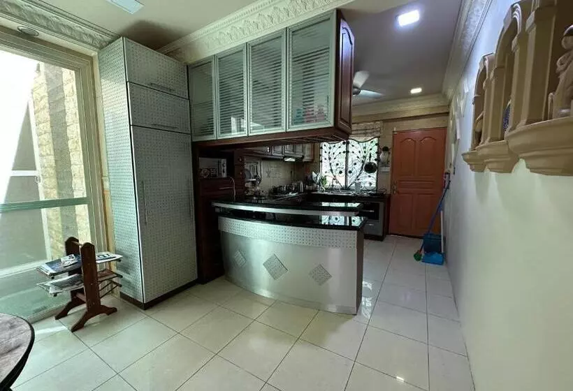 Majatalo Seladah Stay
