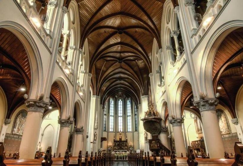 Akmani Hotel Jakarta