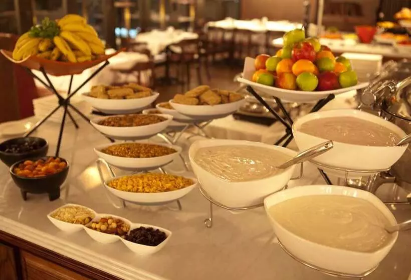 Davinci Hotel On Nelson Mandela Square