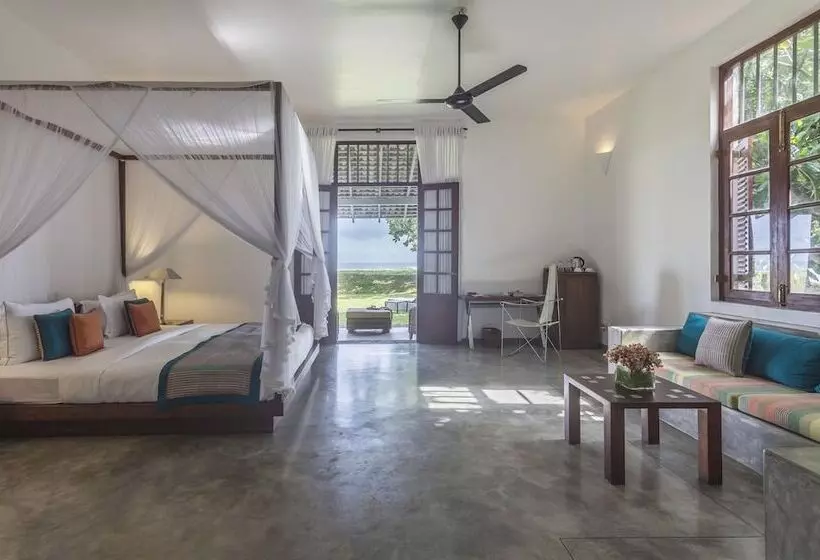 酒店 The Frangipani Tree By Edwards Collection