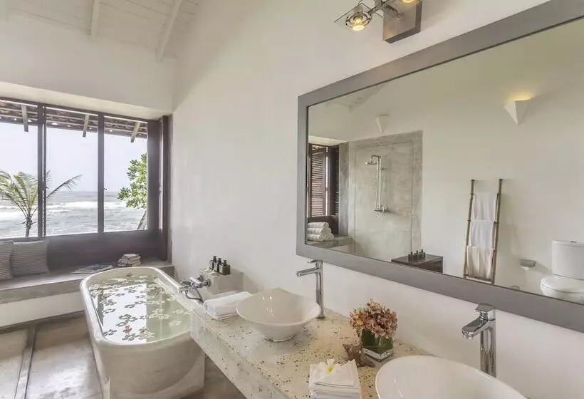 酒店 The Frangipani Tree By Edwards Collection