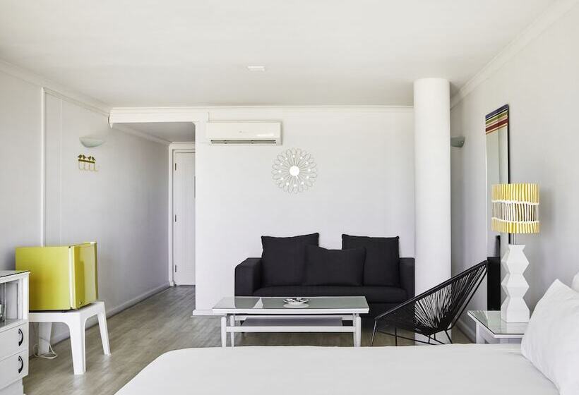 La Splendida Hotel By Newmark