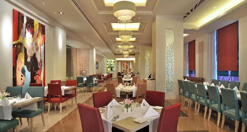 ホテル Radisson Hyderabad Hitec City