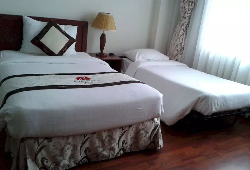 هتل The Western Hill Dalat