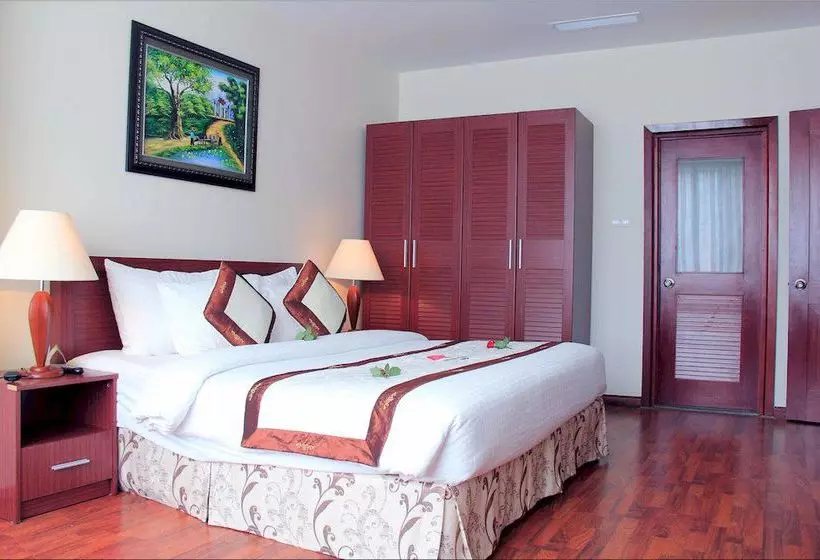 هتل The Western Hill Dalat