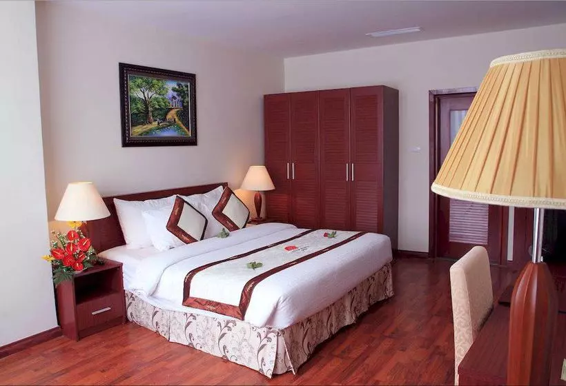 هتل The Western Hill Dalat