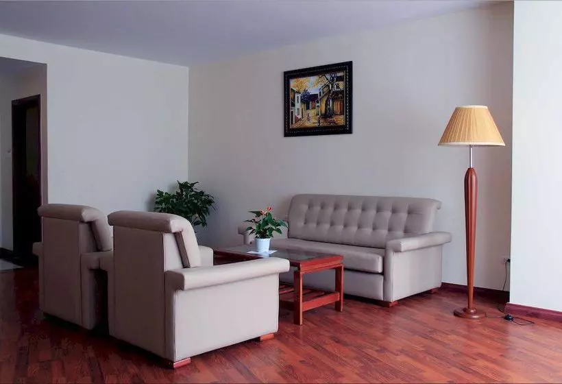 هتل The Western Hill Dalat