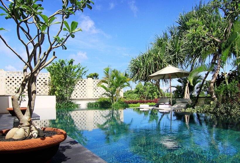 Otel Temple Hill Residence Villa