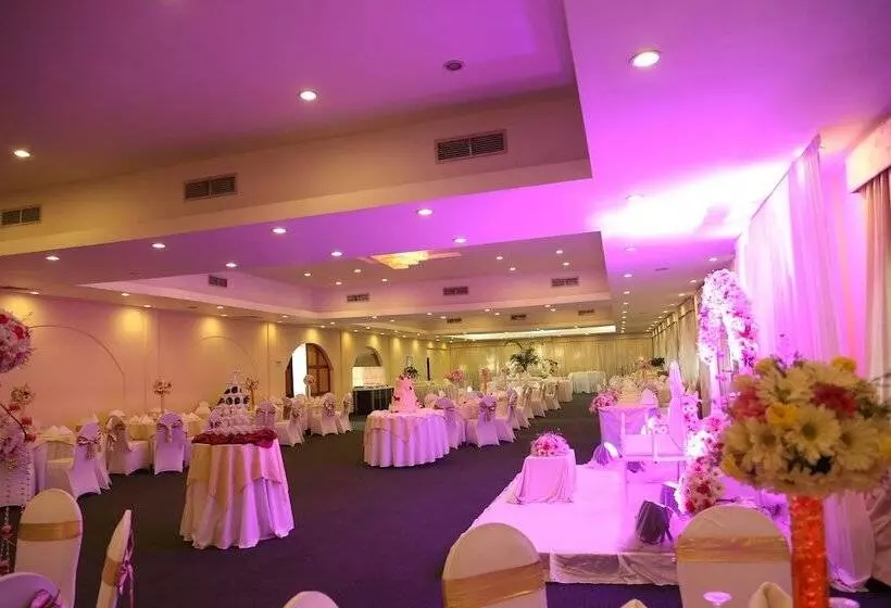 호텔 Kandyan Reach