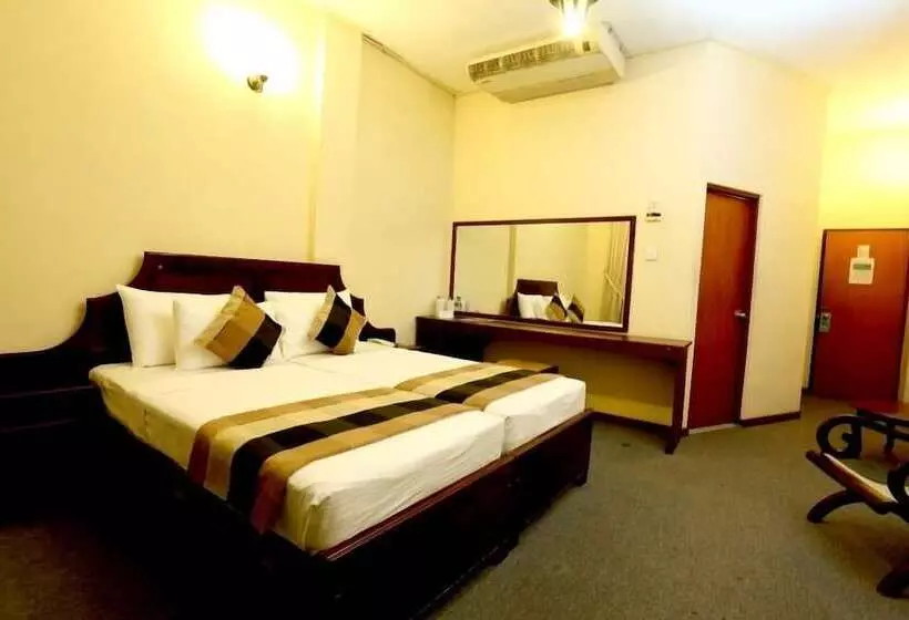 호텔 Kandyan Reach