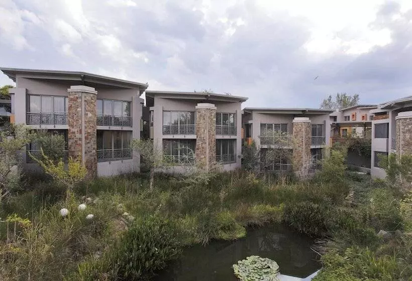 Seven Villa Hotel And Spa