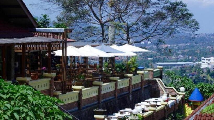 Talita Resort Ciloto Puncak