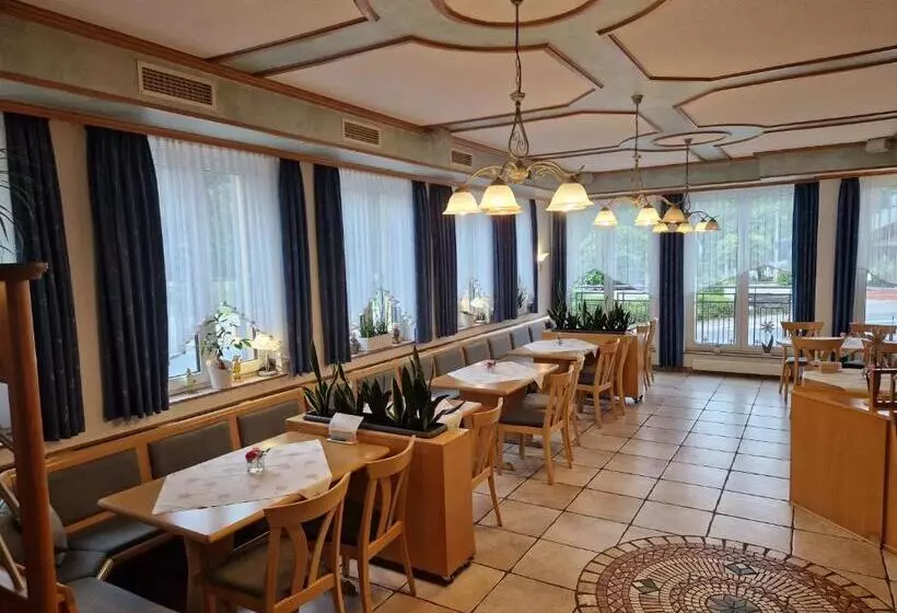 Retkeilymaja Landgasthof Rose