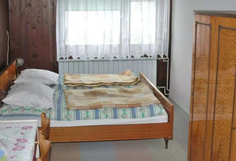 تختخواب و صبحانه Farm Stay Bogša