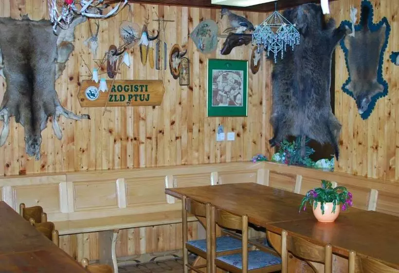 تختخواب و صبحانه Farm Stay Bogša