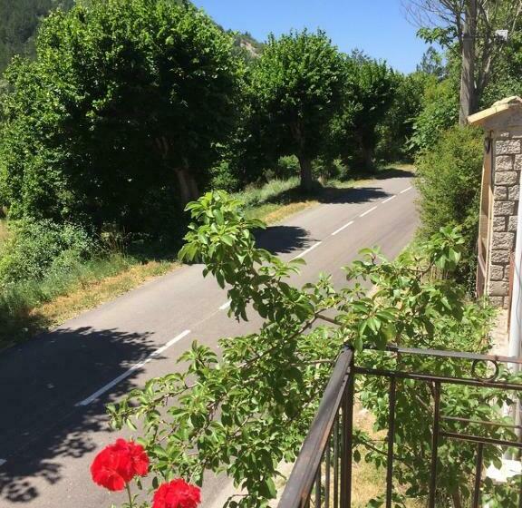 민박 Mas De La Pauze