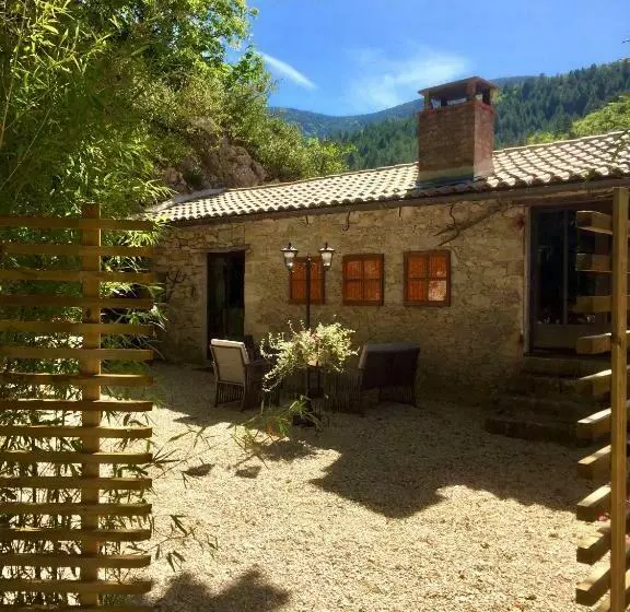 Aamiaismajoitus (B&B) Mas De La Pauze