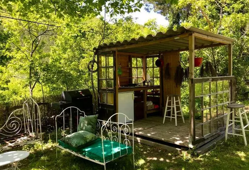 Aamiaismajoitus (B&B) Mas De La Pauze