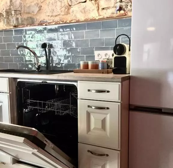 Aamiaismajoitus (B&B) Mas De La Pauze