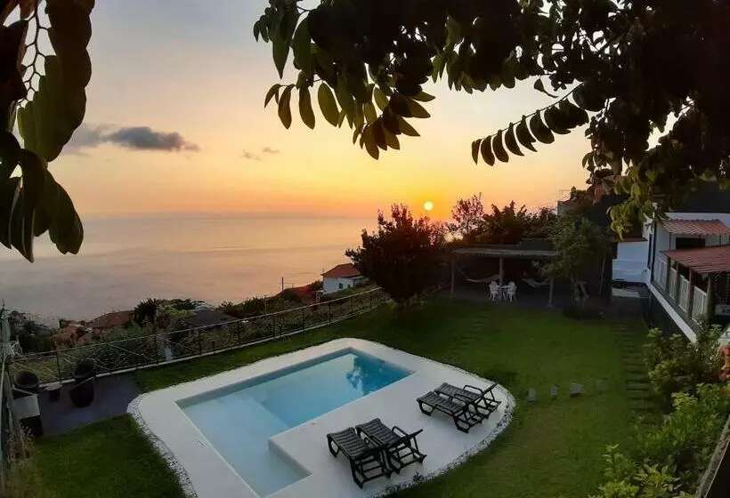 Majatalo Casa Velha D Fernando E Casa Avó Augusta