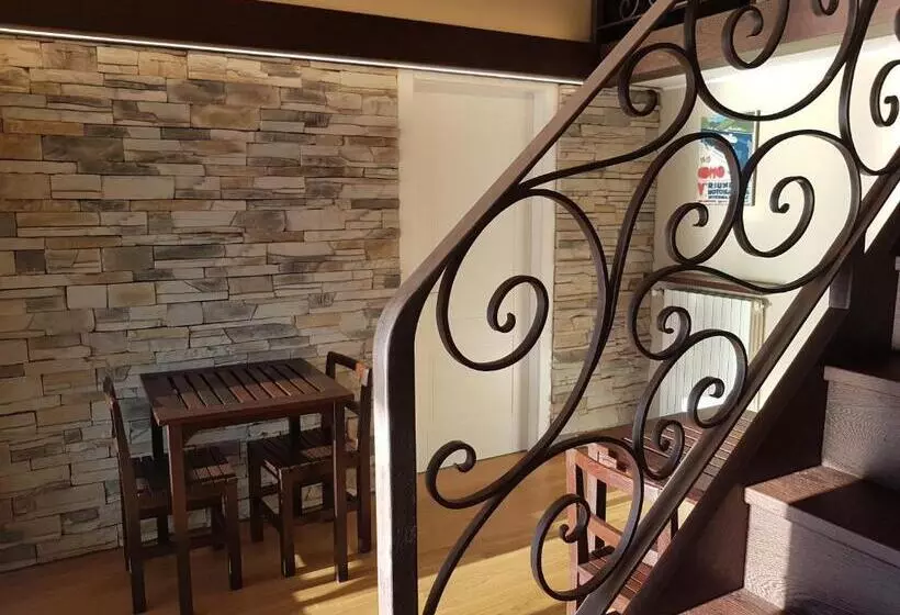 Majatalo Foresteria Lombarda La Spiaggia