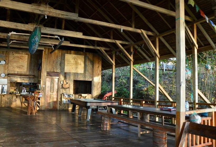 Pristine Paradise Dive Resort Una Una