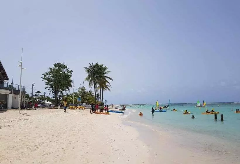 تختخواب و صبحانه Domaine Choco Vanille