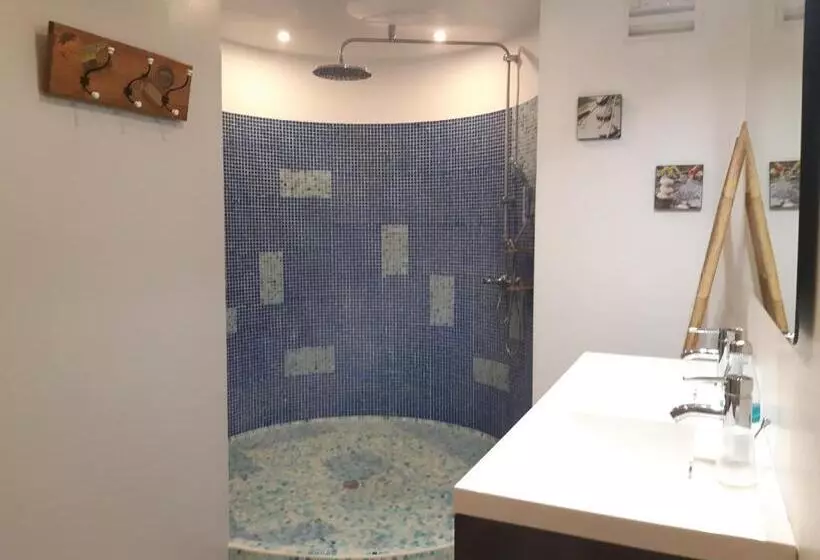 تختخواب و صبحانه Domaine Choco Vanille