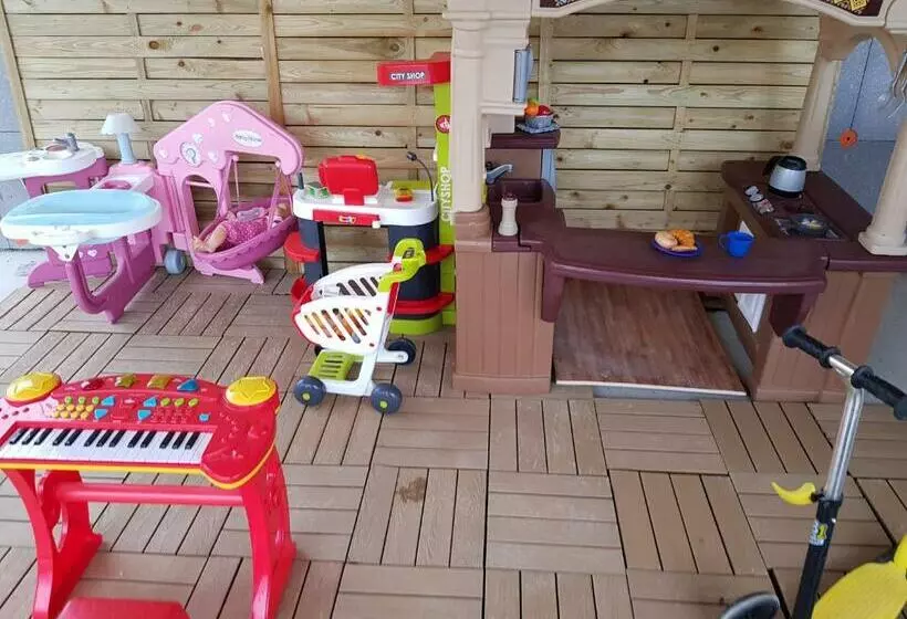 Majatalo Kids  Paradise House