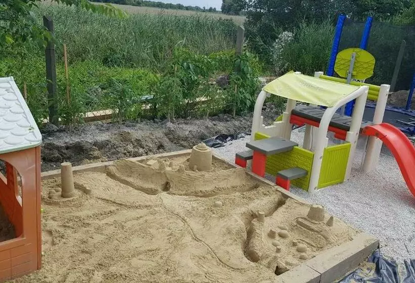 Majatalo Kids  Paradise House