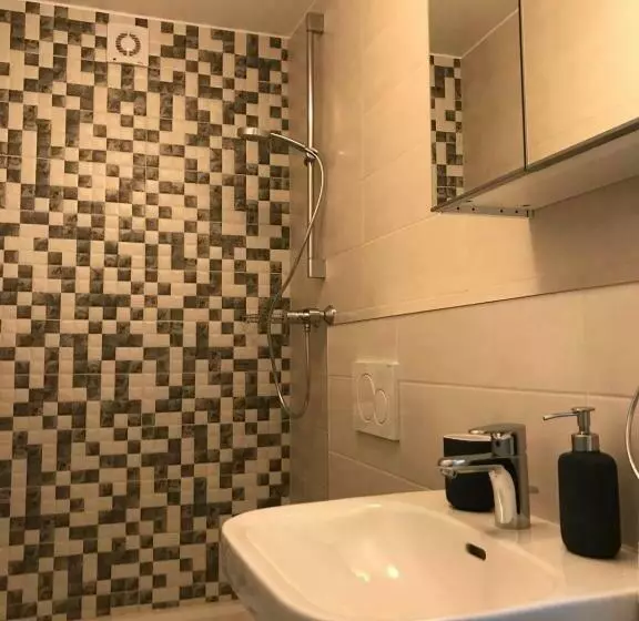 Pension Qmt Reutlingen