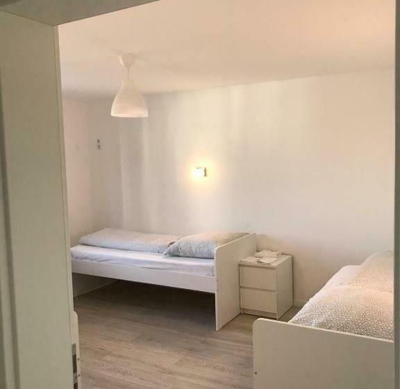 Pension Qmt Reutlingen