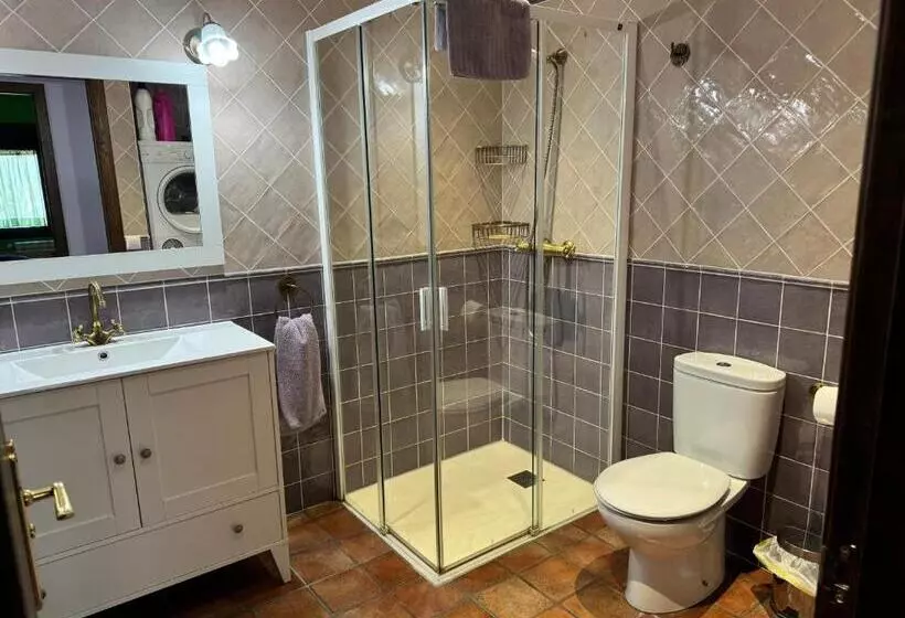 Retkeilymaja Ca La Bet