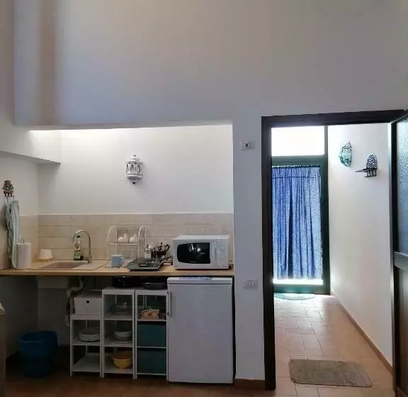 ベッドアンドブレックファースト Petronilla