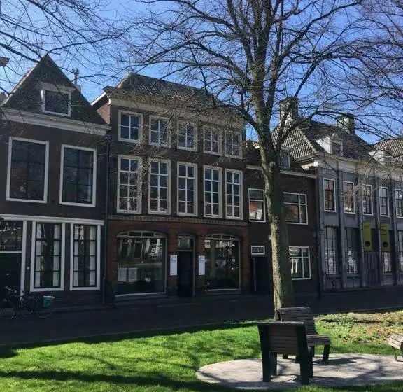 Aamiaismajoitus (B&B) De Theetap