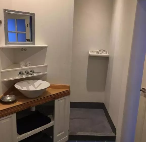 Aamiaismajoitus (B&B) De Theetap