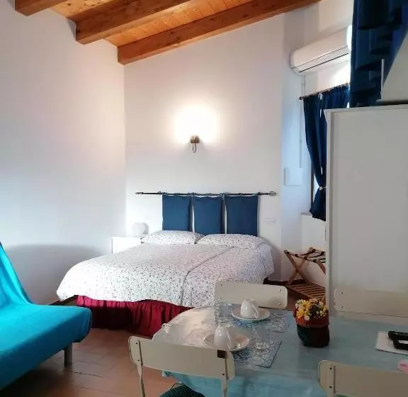 ベッドアンドブレックファースト Petronilla