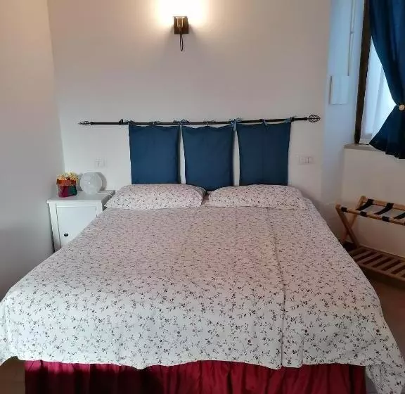 ベッドアンドブレックファースト Petronilla